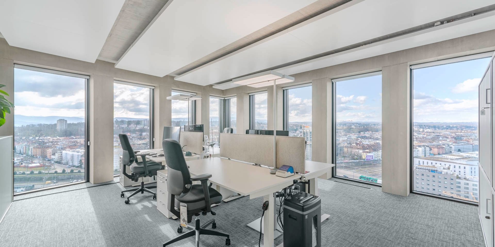 Startseite Header (Tower)